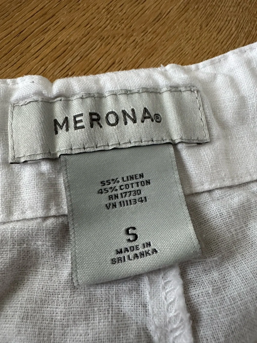 Merona Y2K White Linen Bermuda Shorts Small - Picture 3 of 6